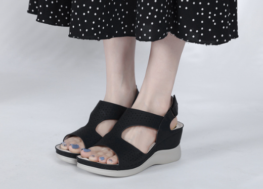 Tiosebon Women's Summer Slope Heel Sandals